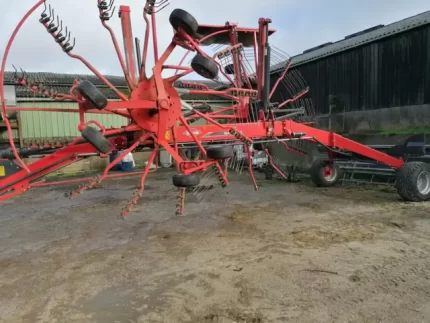 Maquinaria agrícola Kuhn GA 8830
