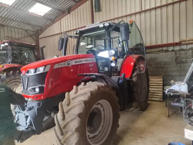 massey-ferguson-7718s-used-4519692-inv-9