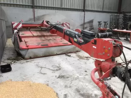 Maquinaria agrícola Kuhn FC3560